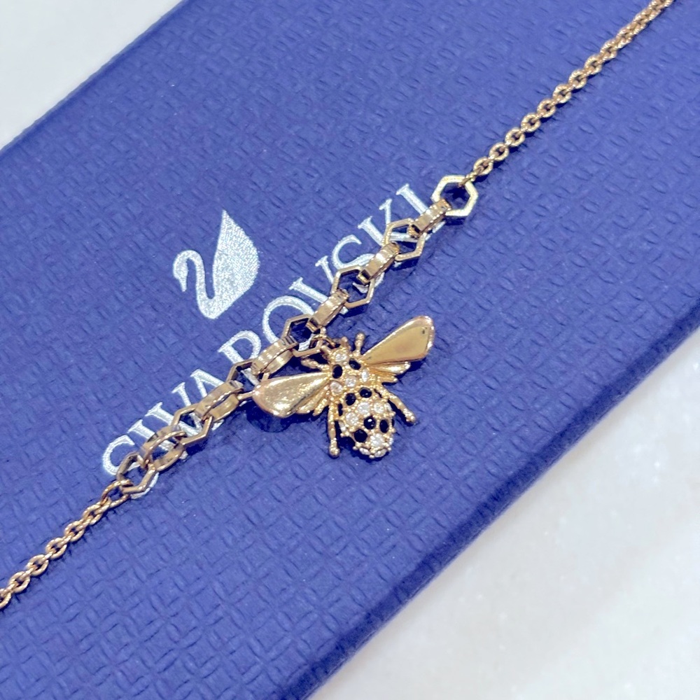 Swarovski Gold Magnetic Bracelet with Bee Charm